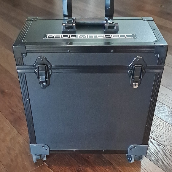 NEW!!! Paul Mitchell Black Cosmetology Travel Case - Picture 2 of 16